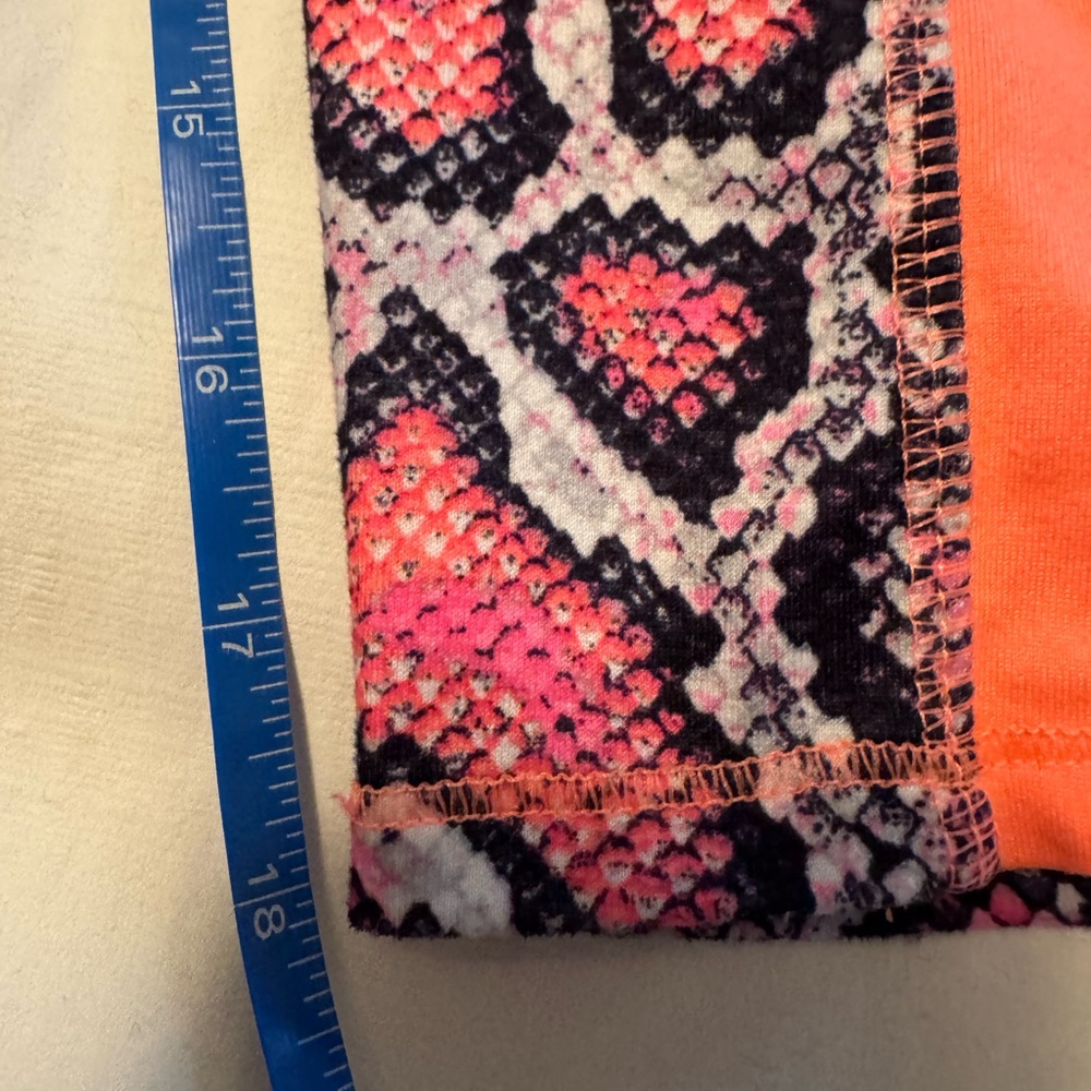 Athletic Works Girls Neon Pink Snake Print Leggings Size 7-8 - Picture 7 of 10